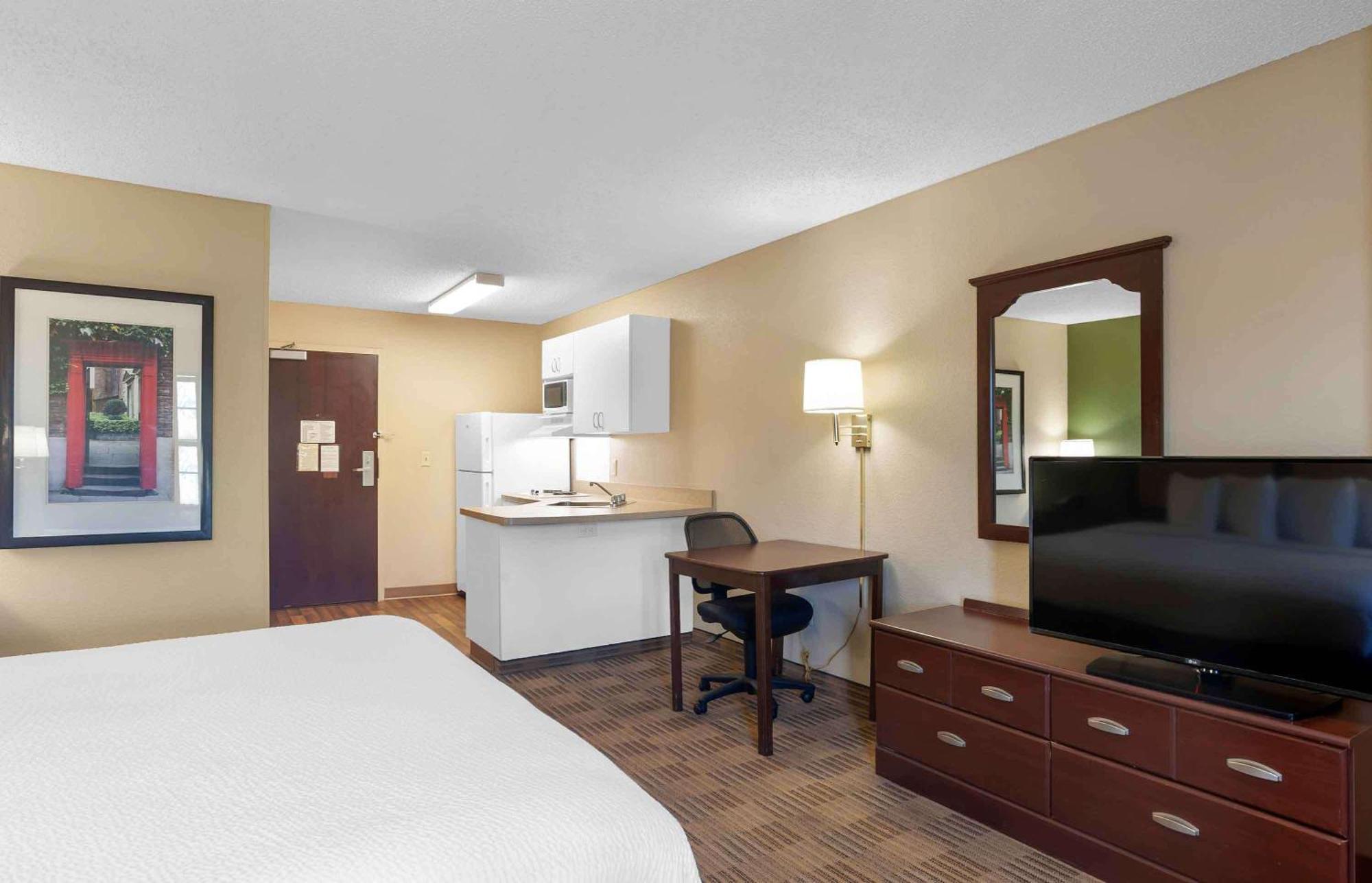 Extended Stay America Select Suites - Fayetteville - Спрингдейл Экстерьер фото